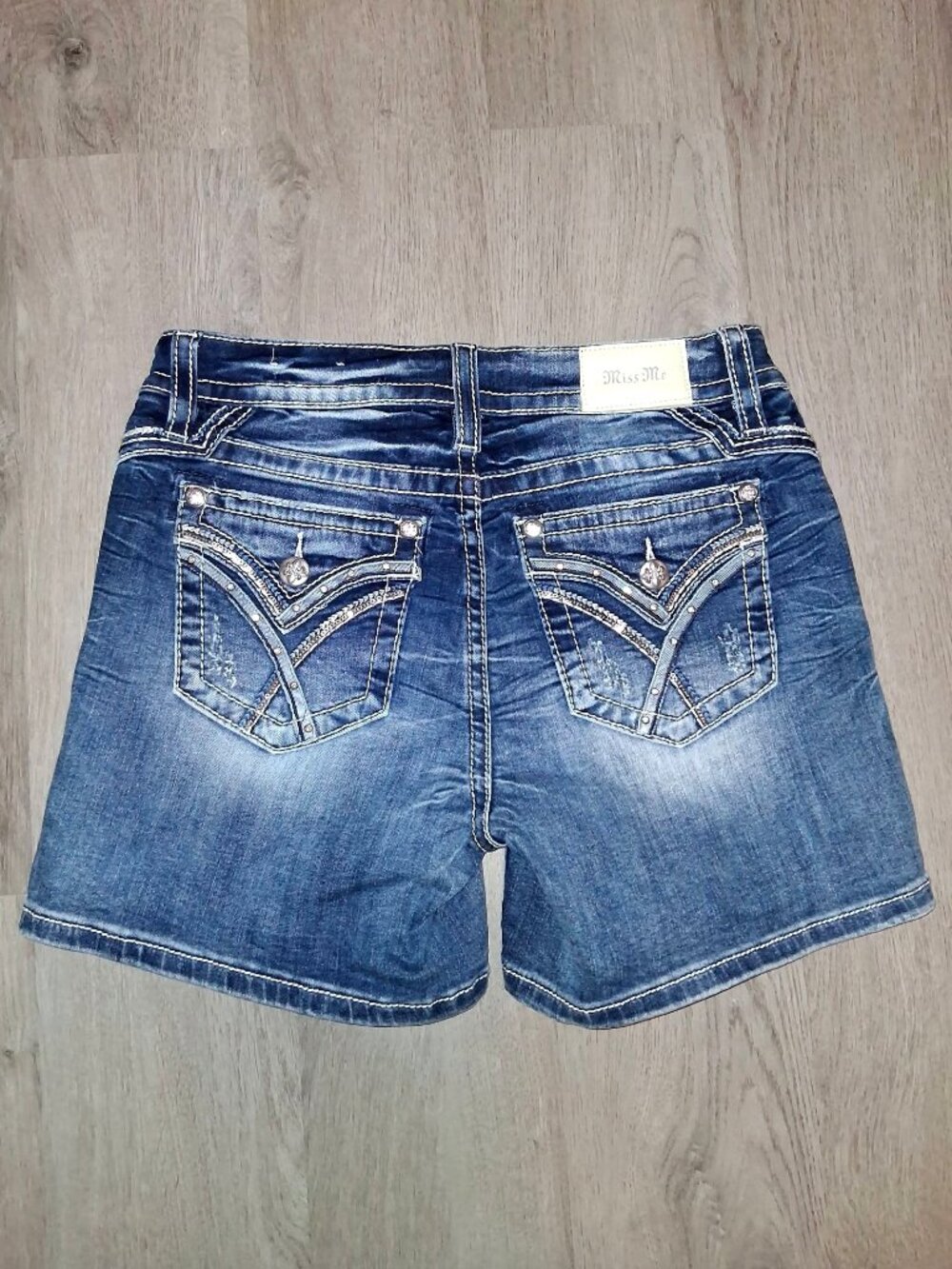 Miss Me Mid-Rise Jean Shorts Size 28 Rhinestone Bling Distressed Denim Studded